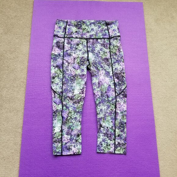 Lululemon Fast & Free Crop II Nulux 19" Vivid Vision Multi Black, size 8 - Picture 3 of 10